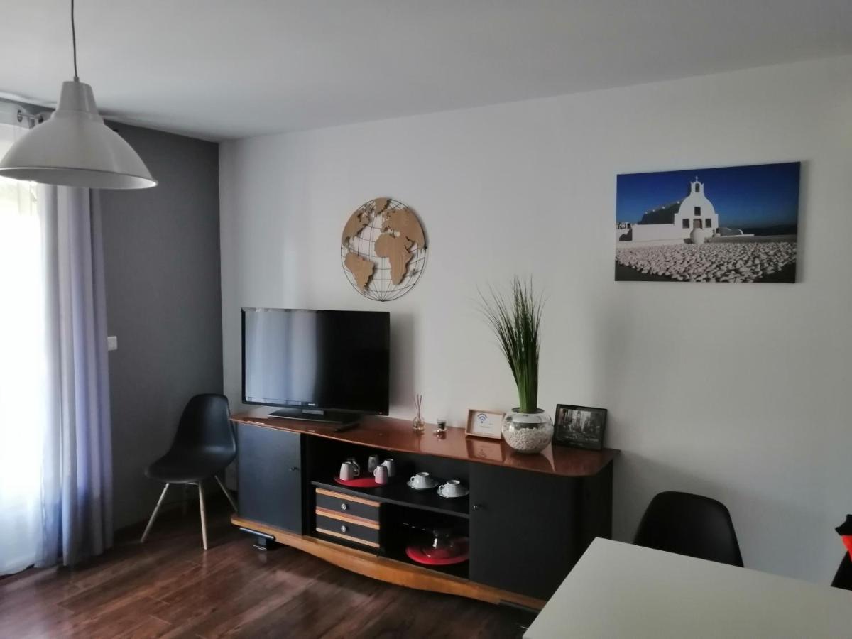 La Maison De 6Fran Appartement 1 Calme Et Spacieux Ambiance Familiale Valros エクステリア 写真